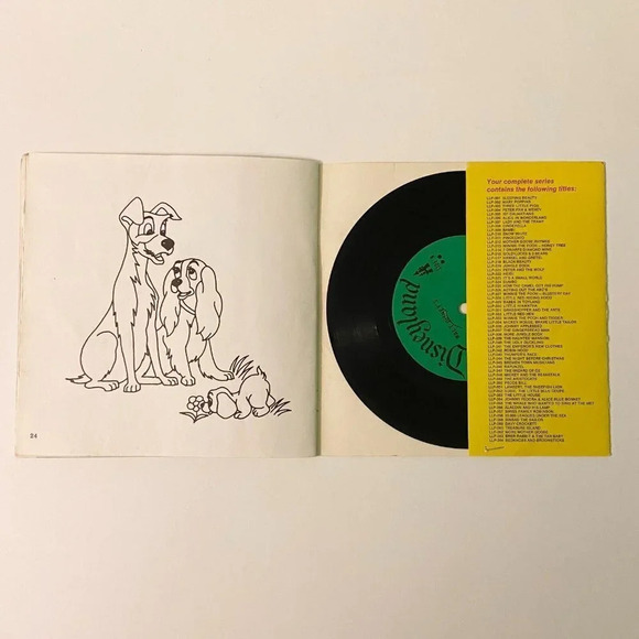 Vintage 1965 Disney Lady  and the Tramp 7 Inch Record and Book - Picture 12 of 15